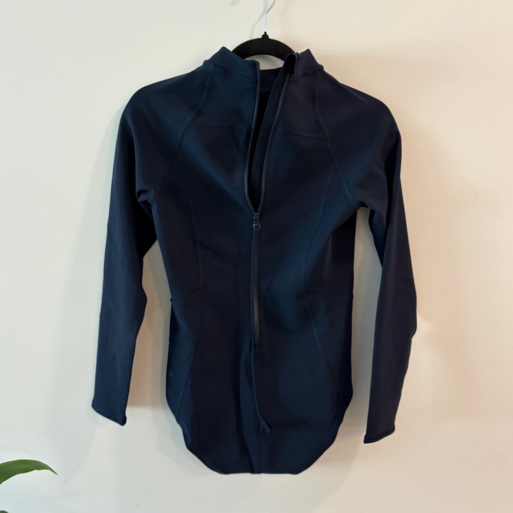 Women's Size 10 Lululemon Paddle Suit